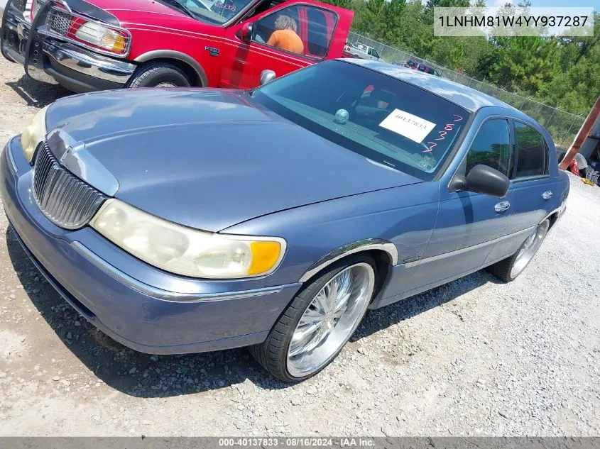 2000 Lincoln Town Car Executive VIN: 1LNHM81W4YY937287 Lot: 40137833