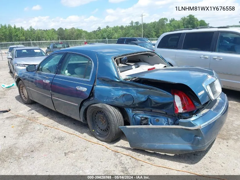 2001 Lincoln Town Car Executive VIN: 1LNHM81WX1Y676558 Lot: 39428765