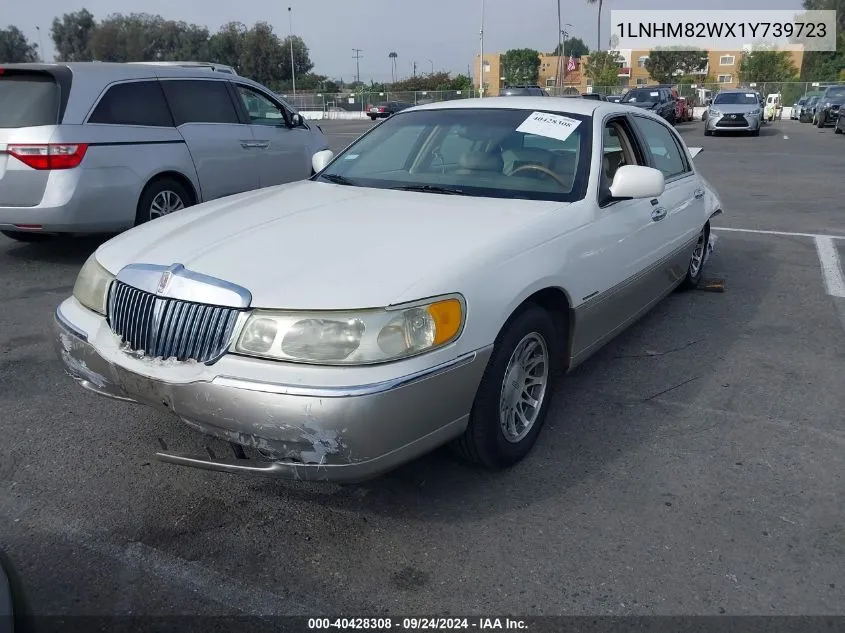 2001 Lincoln Town Car Signature VIN: 1LNHM82WX1Y739723 Lot: 40428308