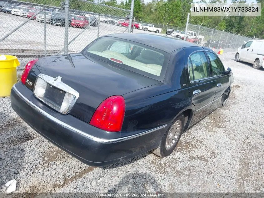 1LNHM83WX1Y733824 2001 Lincoln Town Car Cartier