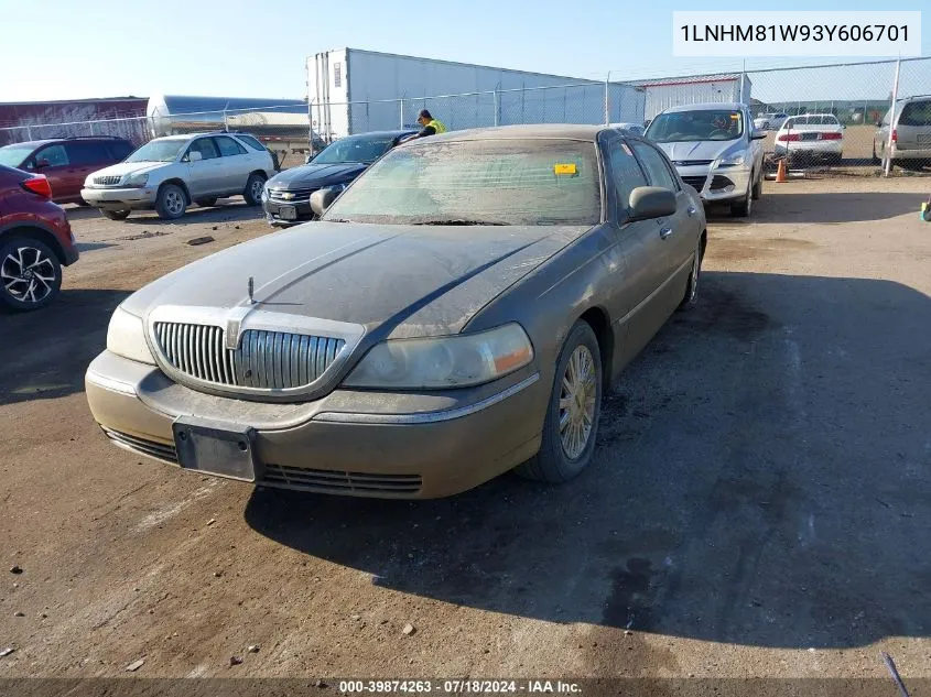 2003 Lincoln Town Car Executive VIN: 1LNHM81W93Y606701 Lot: 39874263