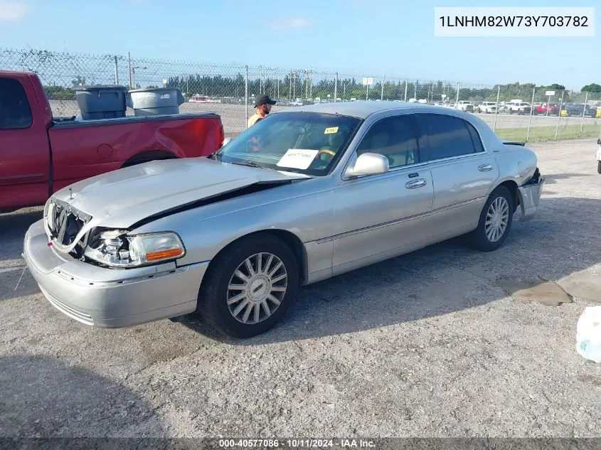 2003 Lincoln Town Car Signature VIN: 1LNHM82W73Y703782 Lot: 40577086