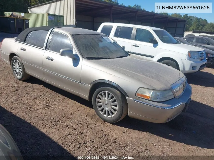 2003 Lincoln Town Car Signature/Signature Premium VIN: 1LNHM82W63Y661525 Lot: 40613962