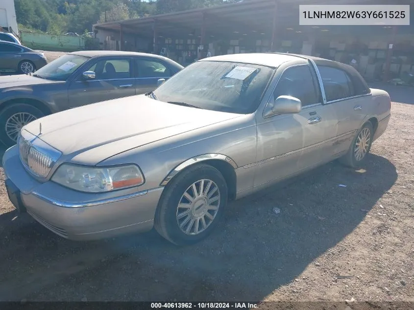 2003 Lincoln Town Car Signature/Signature Premium VIN: 1LNHM82W63Y661525 Lot: 40613962