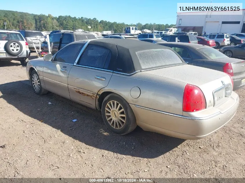 2003 Lincoln Town Car Signature/Signature Premium VIN: 1LNHM82W63Y661525 Lot: 40613962