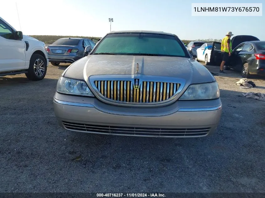 2003 Lincoln Town Car Executive VIN: 1LNHM81W73Y676570 Lot: 40716237