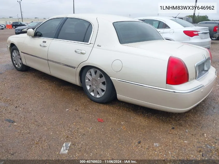 2003 Lincoln Town Car Cartier VIN: 1LNHM83WX3Y646962 Lot: 40769533