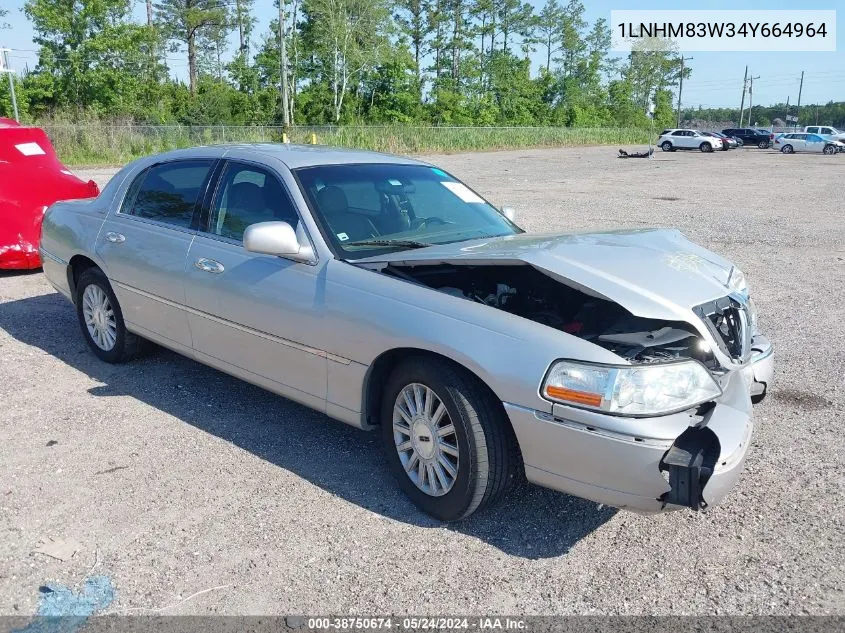 2004 Lincoln Town Car Ultimate VIN: 1LNHM83W34Y664964 Lot: 38750674