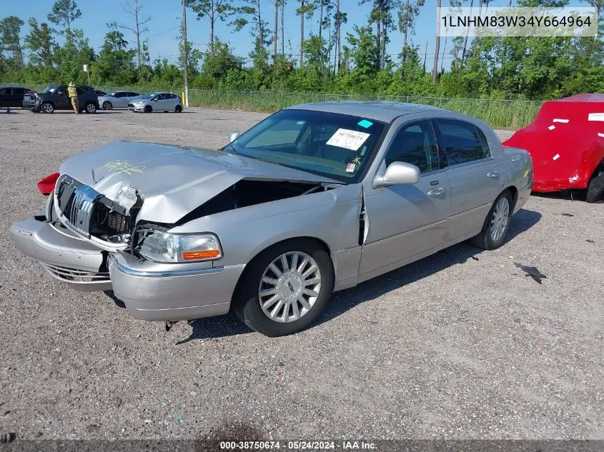 2004 Lincoln Town Car Ultimate VIN: 1LNHM83W34Y664964 Lot: 38750674