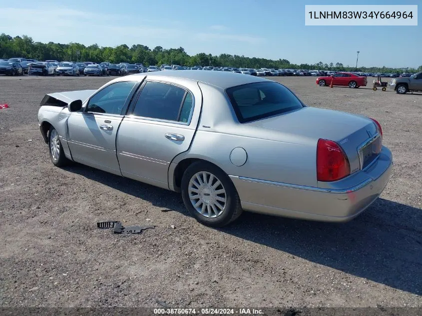 2004 Lincoln Town Car Ultimate VIN: 1LNHM83W34Y664964 Lot: 38750674