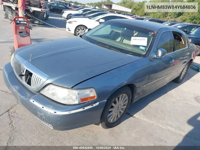 2004 Lincoln Town Car Ultimate VIN: 1LNHM83W84Y684806 Lot: 40542655