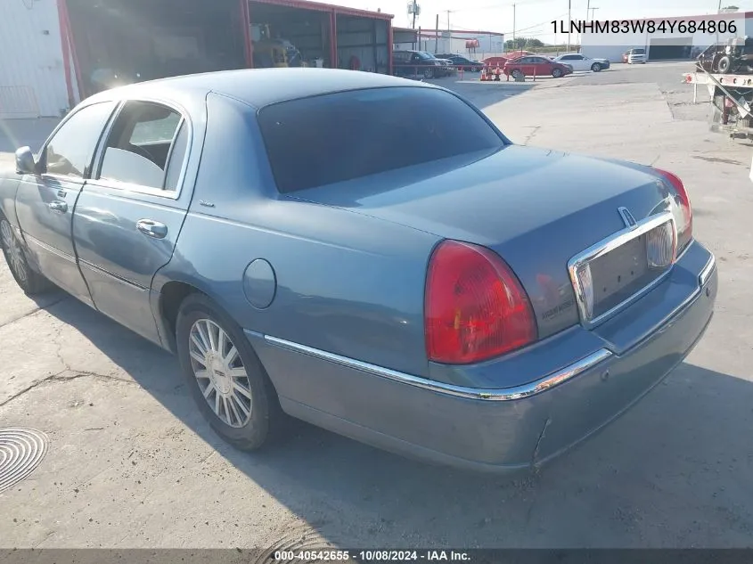 1LNHM83W84Y684806 2004 Lincoln Town Car Ultimate