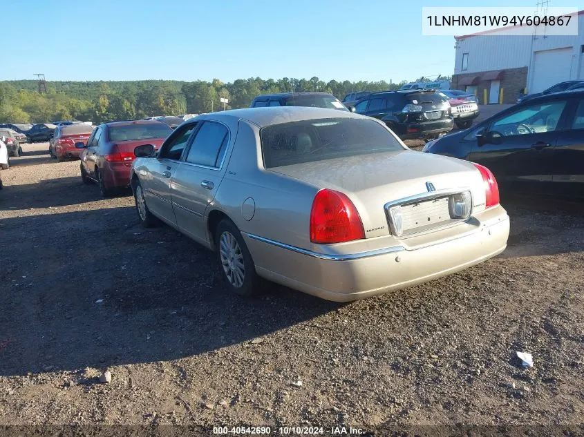 2004 Lincoln Town Car Signature VIN: 1LNHM81W94Y604867 Lot: 40542690