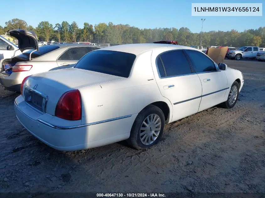 2004 Lincoln Town Car Signature VIN: 1LNHM81W34Y656124 Lot: 40647130