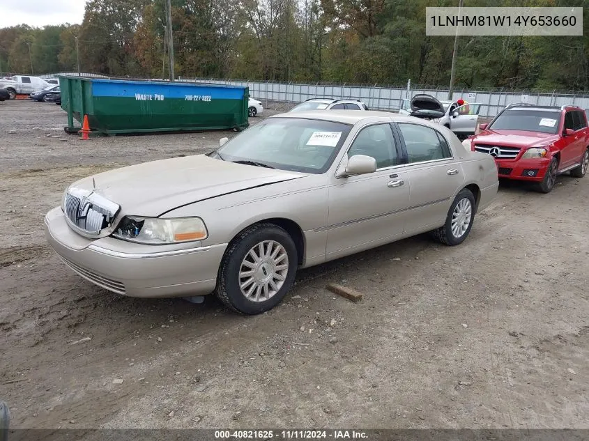 2004 Lincoln Town Car Signature VIN: 1LNHM81W14Y653660 Lot: 40821625