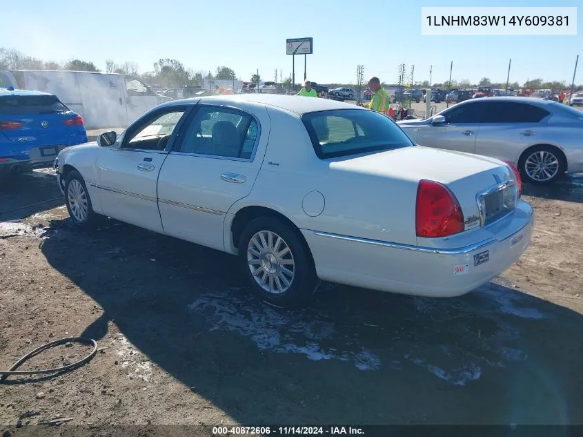 2004 Lincoln Town Car Ultimate VIN: 1LNHM83W14Y609381 Lot: 40872606