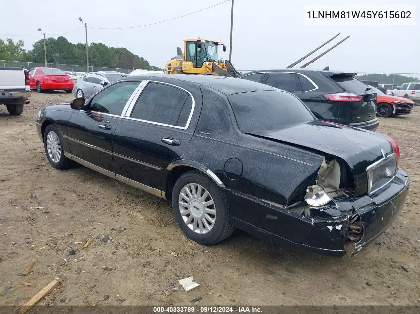 2005 Lincoln Town Car Signature VIN: 1LNHM81W45Y615602 Lot: 40333789