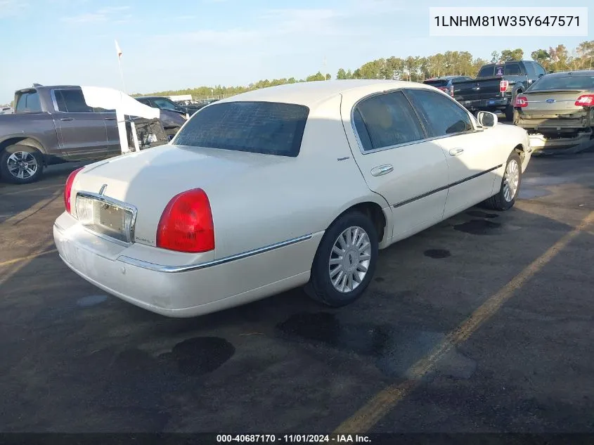 2005 Lincoln Town Car Signature VIN: 1LNHM81W35Y647571 Lot: 40687170