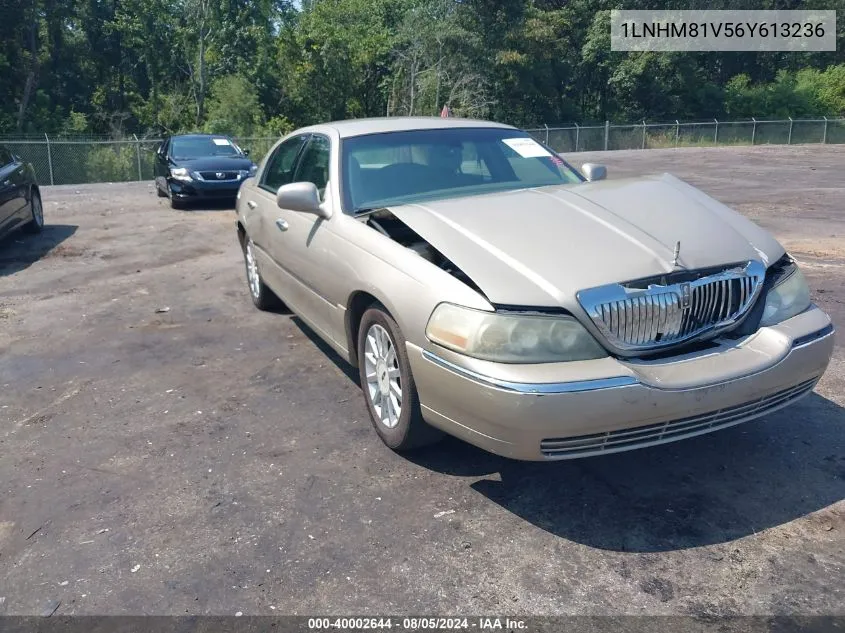 1LNHM81V56Y613236 2006 Lincoln Town Car Signature