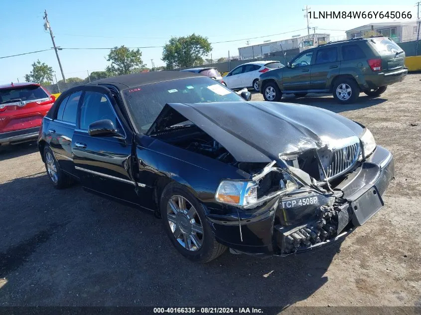 2006 Lincoln Town Car Executive L VIN: 1LNHM84W66Y645066 Lot: 40166335