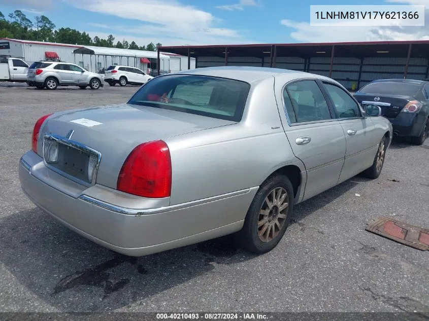 1LNHM81V17Y621366 2007 Lincoln Town Car Signature