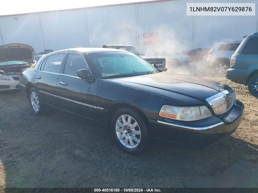 1LNHM82V07Y629876 2007 Lincoln Town Car Signature Limited