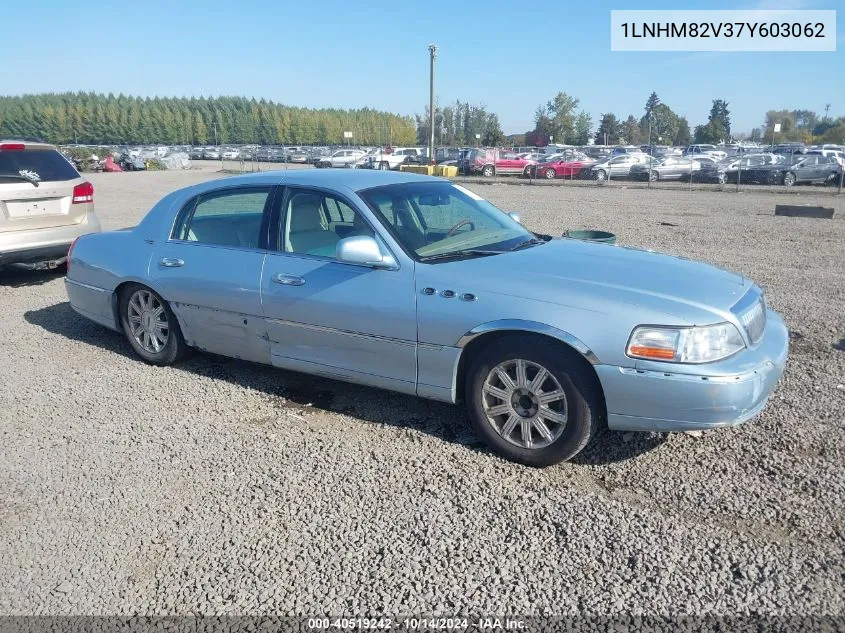 2007 Lincoln Town Car Signature Limited VIN: 1LNHM82V37Y603062 Lot: 40519242