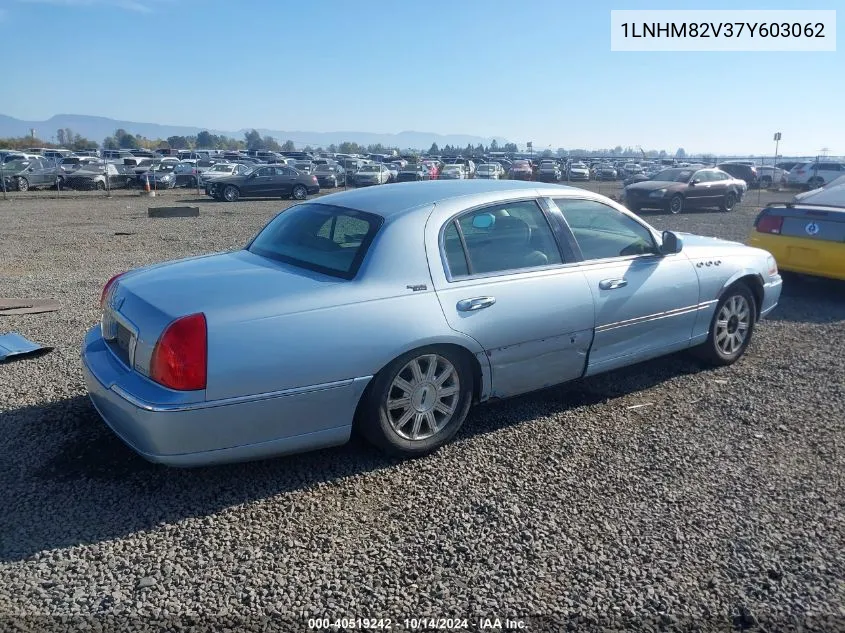 2007 Lincoln Town Car Signature Limited VIN: 1LNHM82V37Y603062 Lot: 40519242