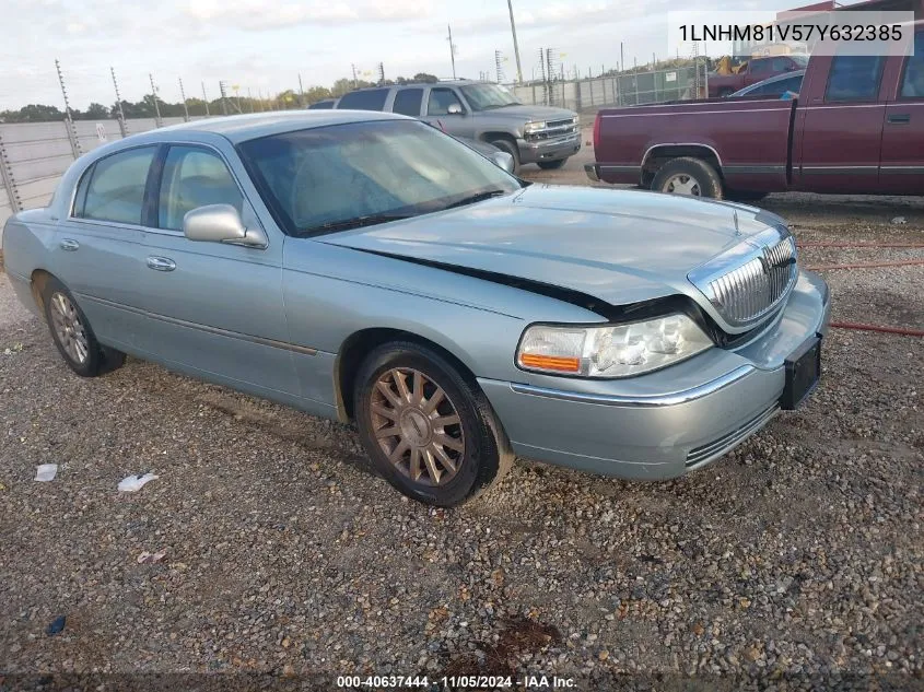 2007 Lincoln Town Car Signature VIN: 1LNHM81V57Y632385 Lot: 40637444