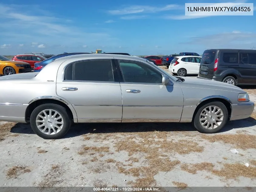 2007 Lincoln Town Car Signature VIN: 1LNHM81WX7Y604526 Lot: 40647221