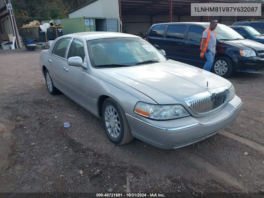 2007 Lincoln Town Car Signature VIN: 1LNHM81V87Y632087 Lot: 40721691