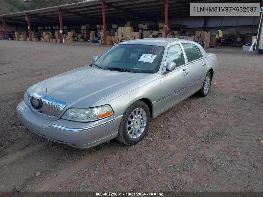 2007 Lincoln Town Car Signature VIN: 1LNHM81V87Y632087 Lot: 40721691