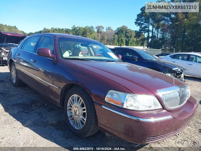 2008 Lincoln Town Car Signature Limited VIN: 2LNHM82VX8X651210 Lot: 40623570