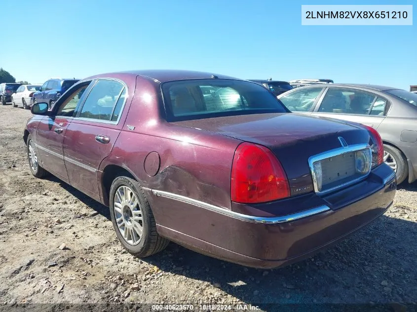 2008 Lincoln Town Car Signature Limited VIN: 2LNHM82VX8X651210 Lot: 40623570