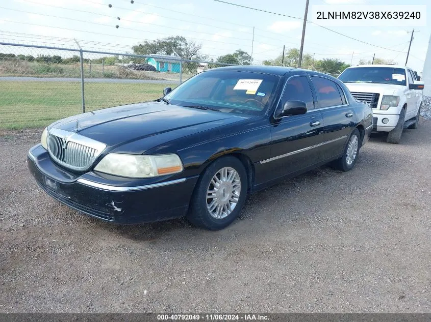 2008 Lincoln Town Car Signature Limited VIN: 2LNHM82V38X639240 Lot: 40792049