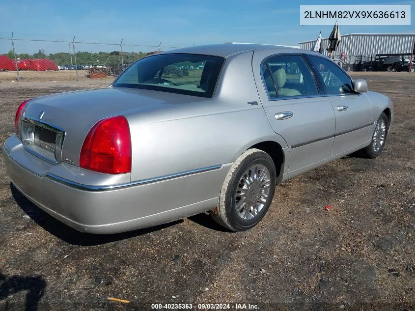 2009 Lincoln Town Car Signature Limited VIN: 2LNHM82VX9X636613 Lot: 40235363