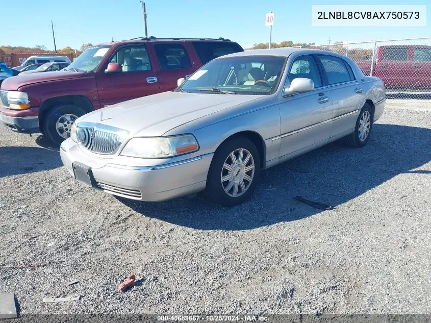 2010 Lincoln Town Car Signature Limited VIN: 2LNBL8CV8AX750573 Lot: 40689667