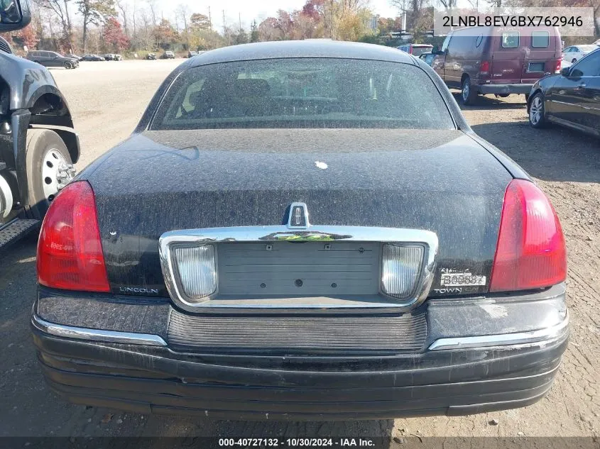 2LNBL8EV6BX762946 2011 Lincoln Town Car Executive L