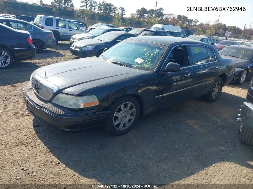 2011 Lincoln Town Car Executive L VIN: 2LNBL8EV6BX762946 Lot: 40727132