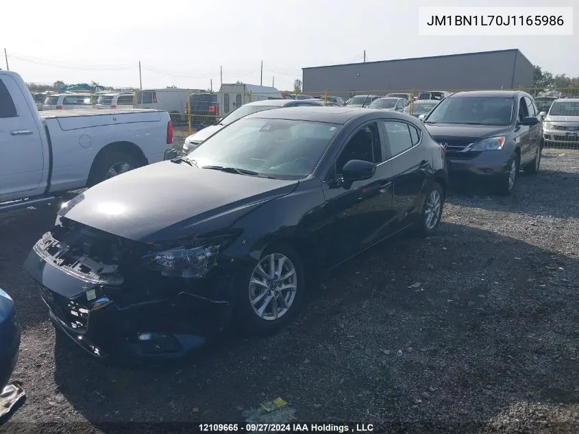 JM1BN1L70J1165986 2018 Mazda Mazda3 Sport