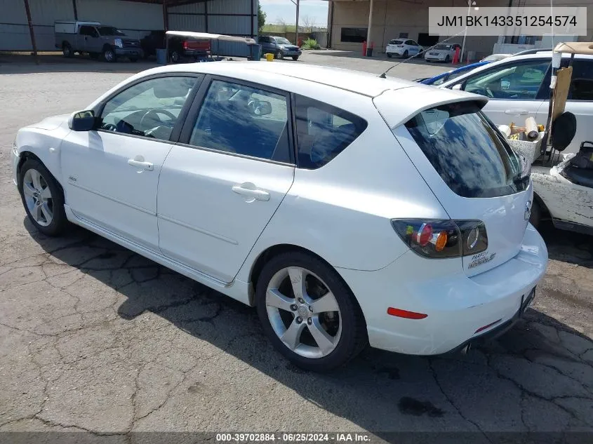 2005 Mazda Mazda3 S VIN: JM1BK143351254574 Lot: 39702884