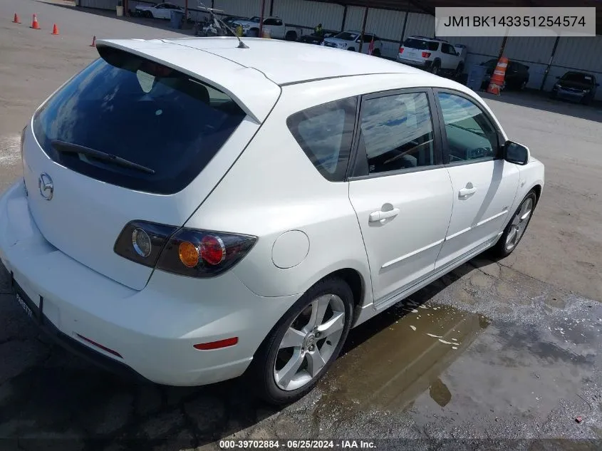 2005 Mazda Mazda3 S VIN: JM1BK143351254574 Lot: 39702884