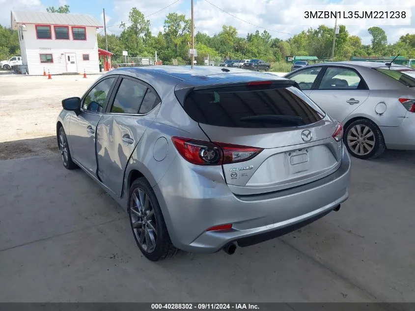 3MZBN1L35JM221238 2018 Mazda Mazda3 Touring