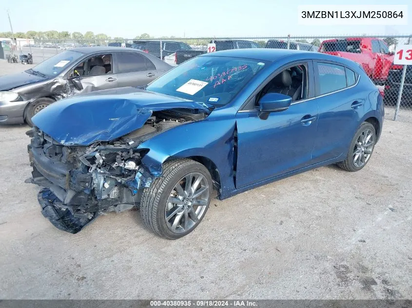 3MZBN1L3XJM250864 2018 Mazda Mazda3 Touring