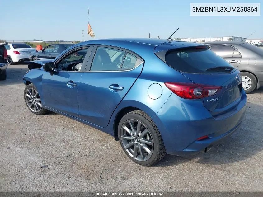 3MZBN1L3XJM250864 2018 Mazda Mazda3 Touring