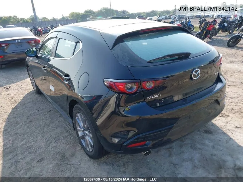 2021 Mazda 3 Preferred VIN: JM1BPALL7M1342142 Lot: 12067430