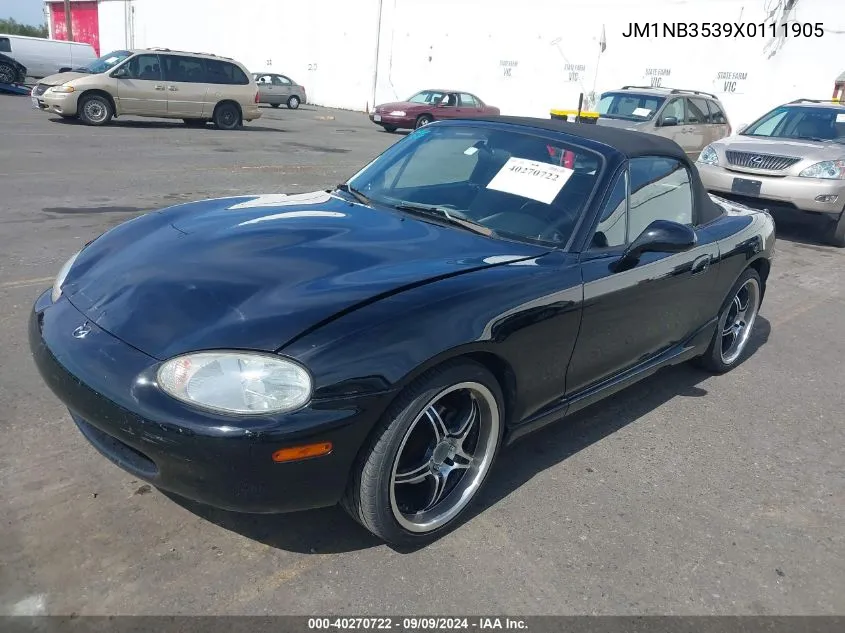 1999 Mazda Mx-5 Miata Leather Pkg/Popular Equipment Pkg/Sports Pkg/Touring Pkg VIN: JM1NB3539X0111905 Lot: 40270722