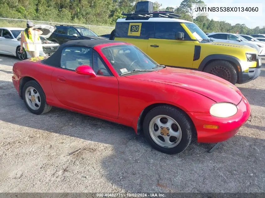 1999 Mazda Mx-5 Miata Leather Pkg/Popular Equipment Pkg/Sports Pkg/Touring Pkg VIN: JM1NB3538X0134060 Lot: 40482771