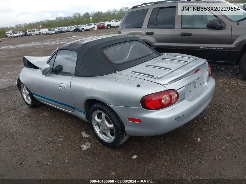 2002 Mazda Mx-5 Miata Cloth/Ls/Se VIN: JM1NB353X20229664 Lot: 40460960