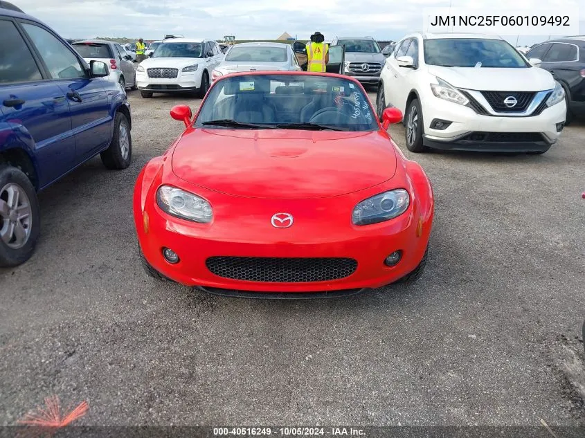 2006 Mazda Mx-5 Miata VIN: JM1NC25F060109492 Lot: 40516249